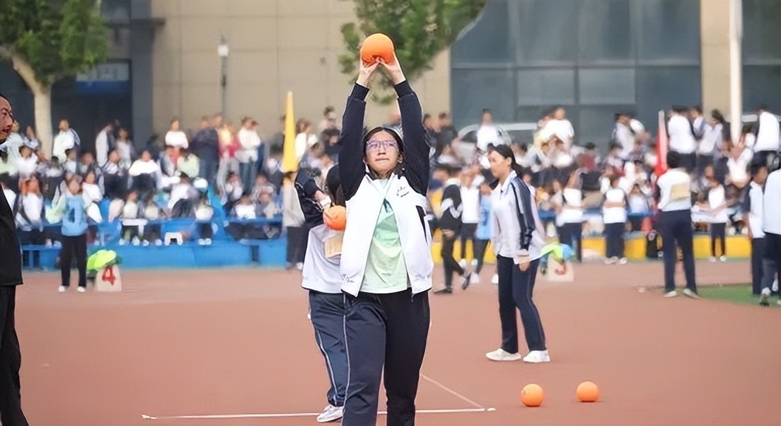 高中运动会方针是什么_高中运动会_高中运动会方队入场词